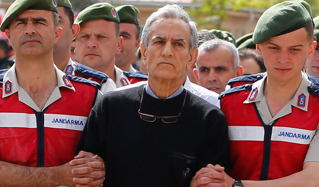 Darbeci Akın Öztürk'ten Hulusi Akar ve Yaşar Güler'e mektup
