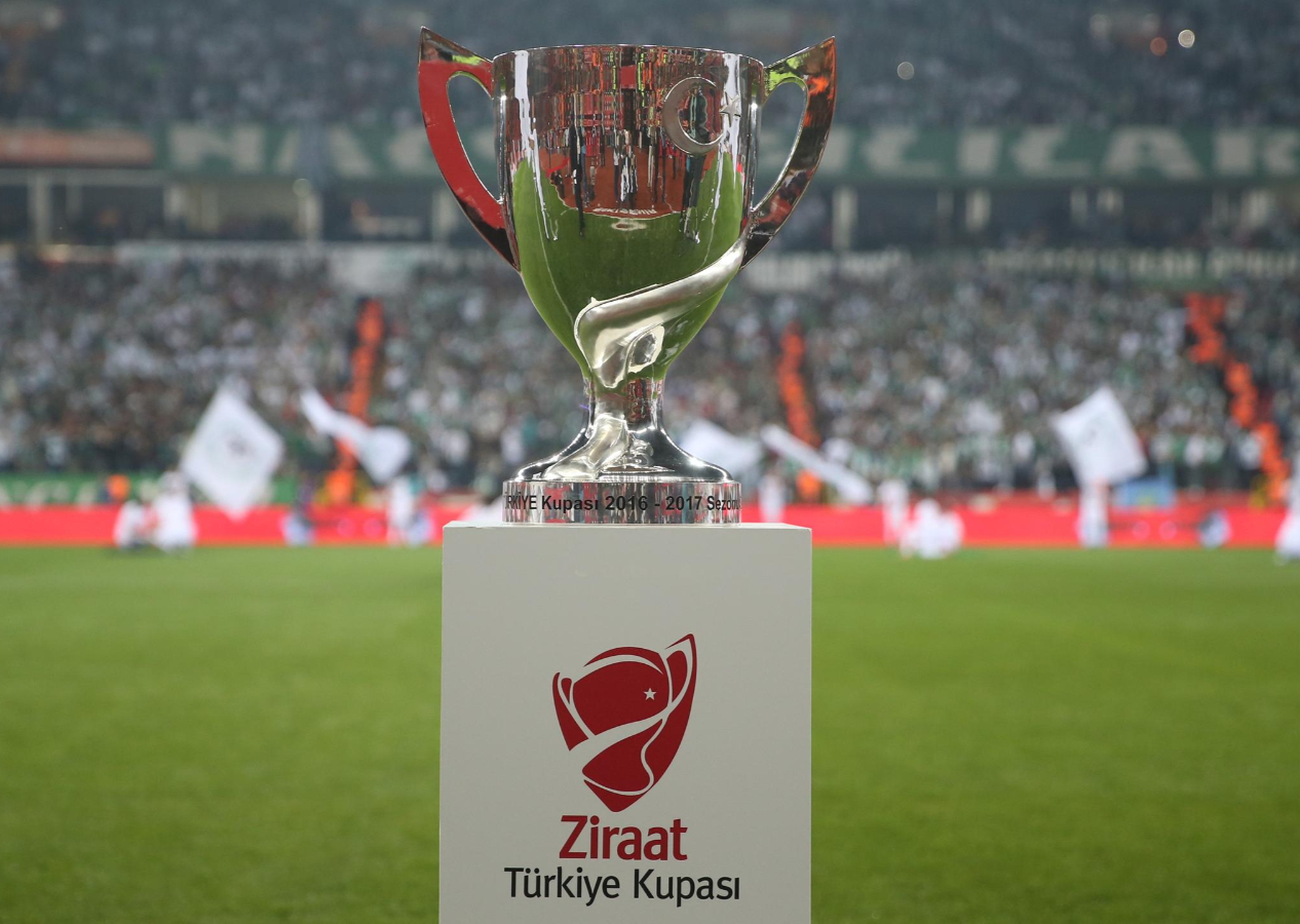 Süper Lig ekibine sürpriz mağlubiyet