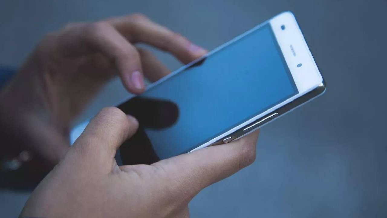 Yurtdışından telefon getirenler dikkat!