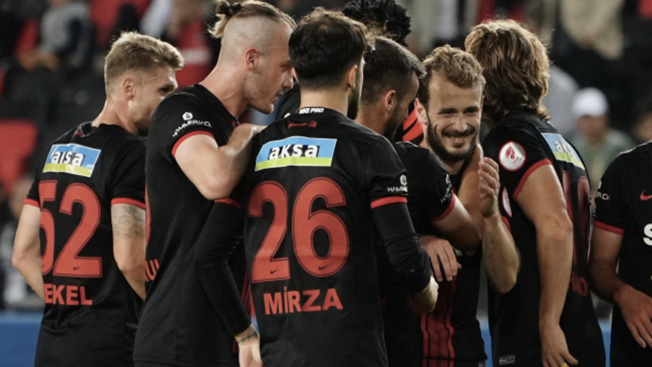 Gaziantep FK - Sarıyer maçında 4 gol turu getirdi! Süper Lig ekibi kupada devam dedi...