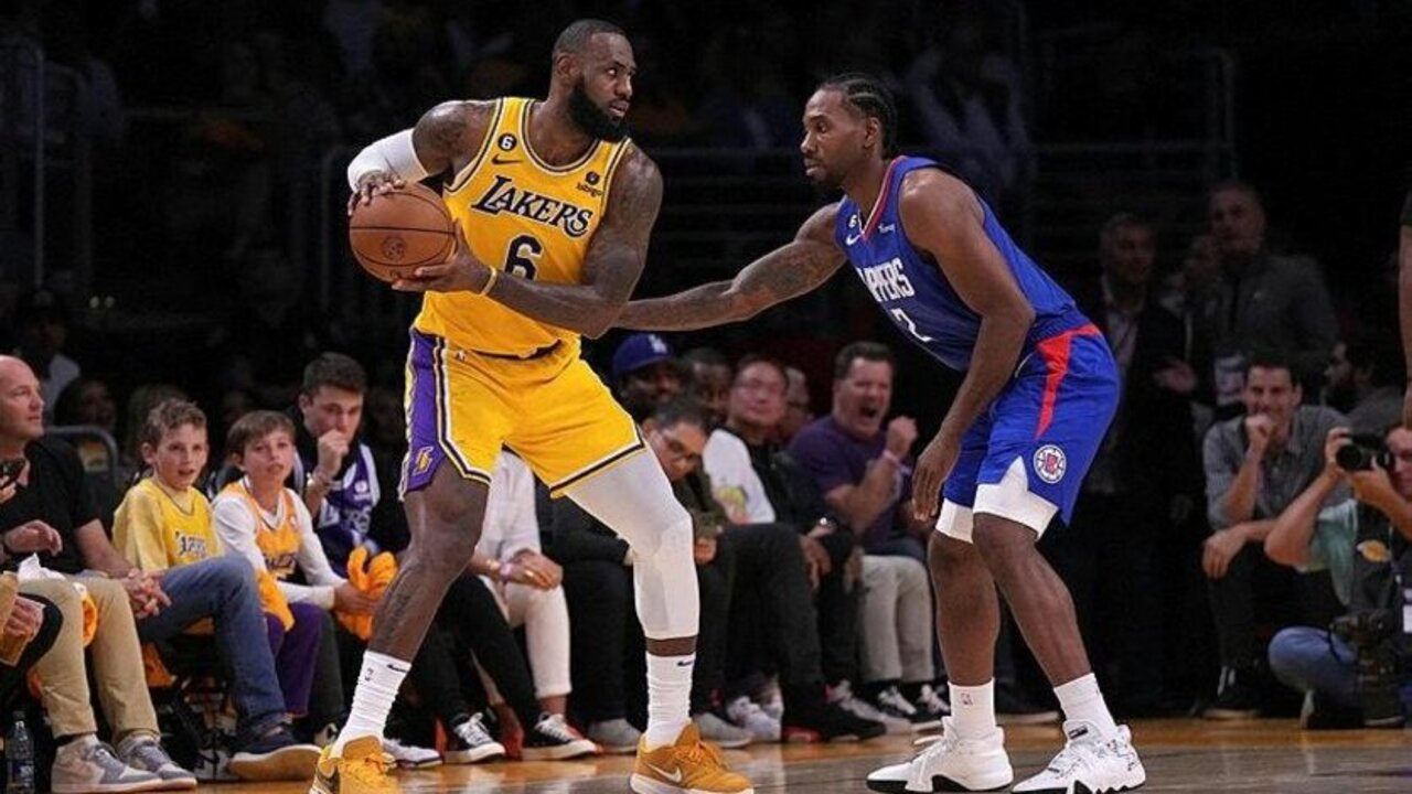 Los Angeles derbisinde zafer LeBron'lu Lakers'ı deviren Clippers'ın!