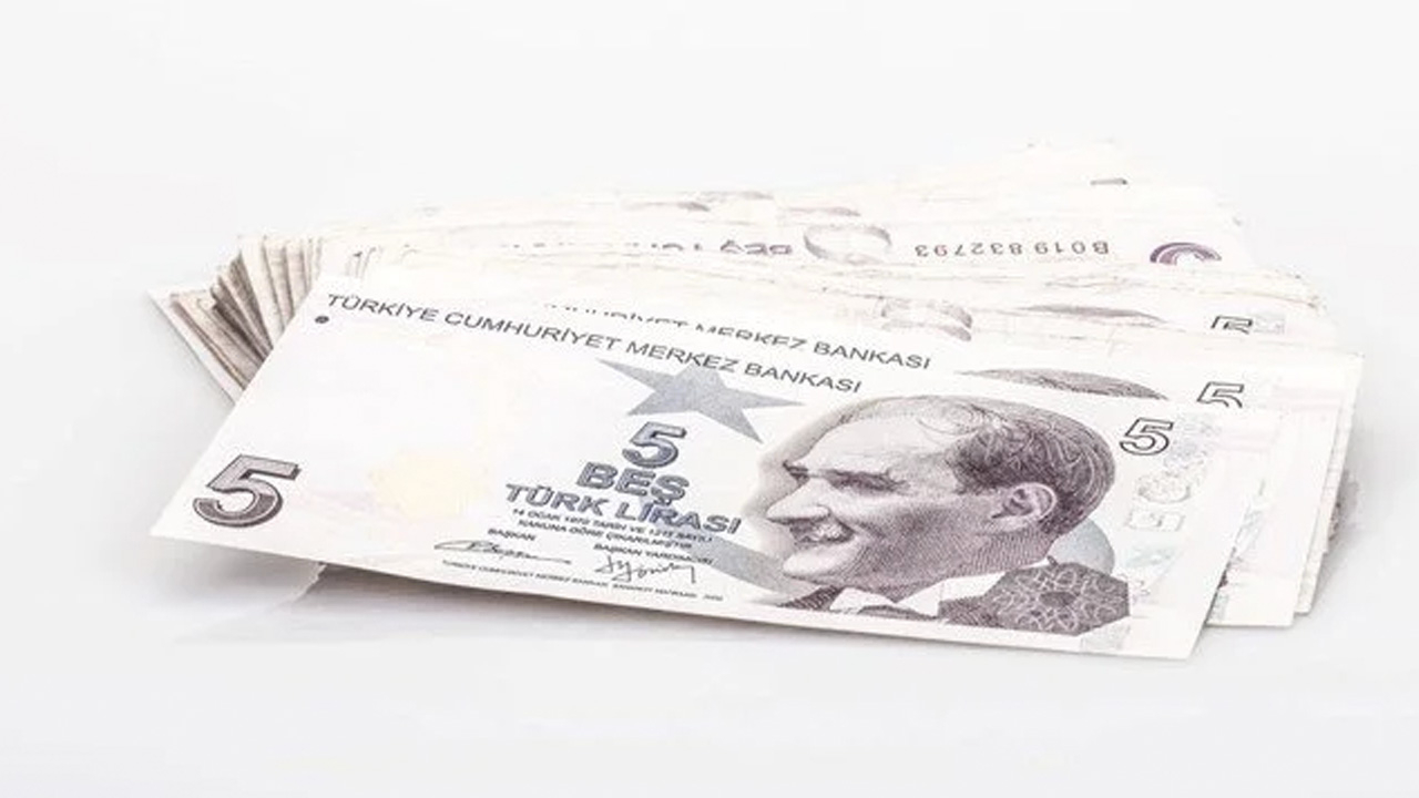 FETÖ'nün yeni oyunu ortaya çıktı: 1 dolar yerine 5 lira kullanıyorlar