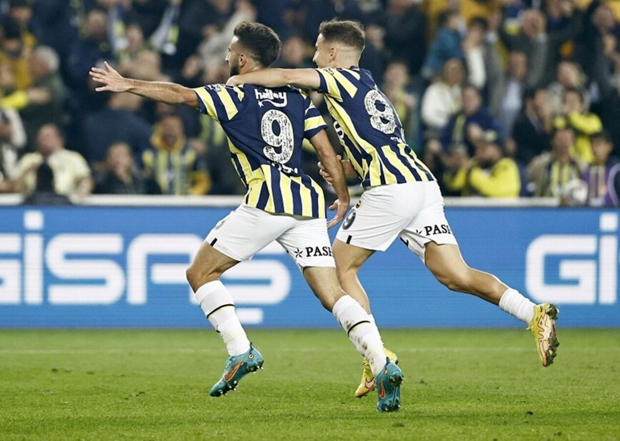 Fenerbahçe 1-0 Başakşehir | Geniş özet izle...