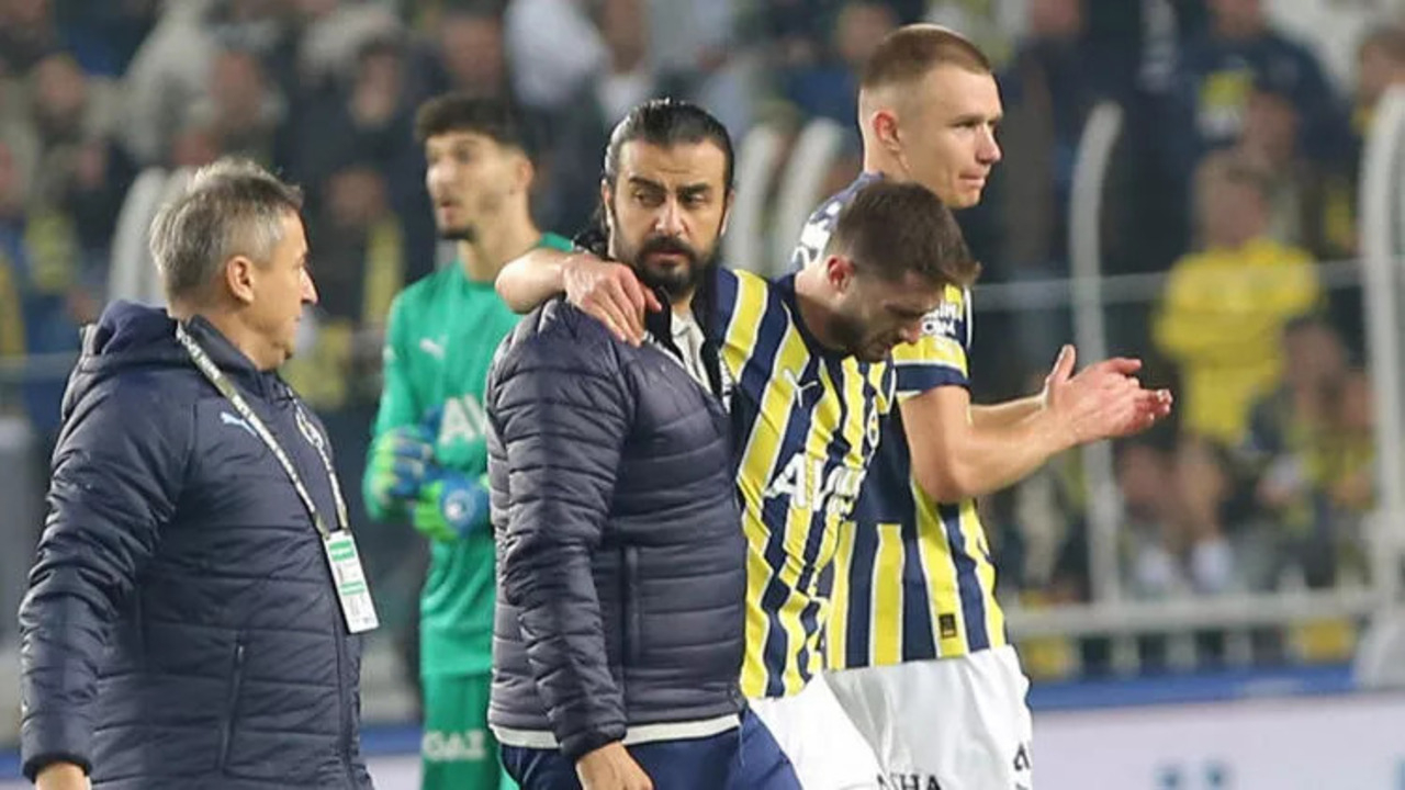 Fenerbahçe'de İsmail Yüksek şoku! Yardımla stattan ayrıldı...