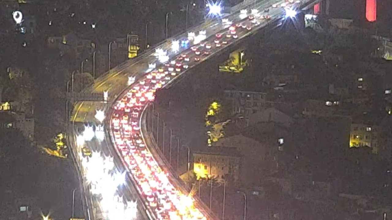 15 Temmuz Şehitler Köprüsü'nde trafik kazası!