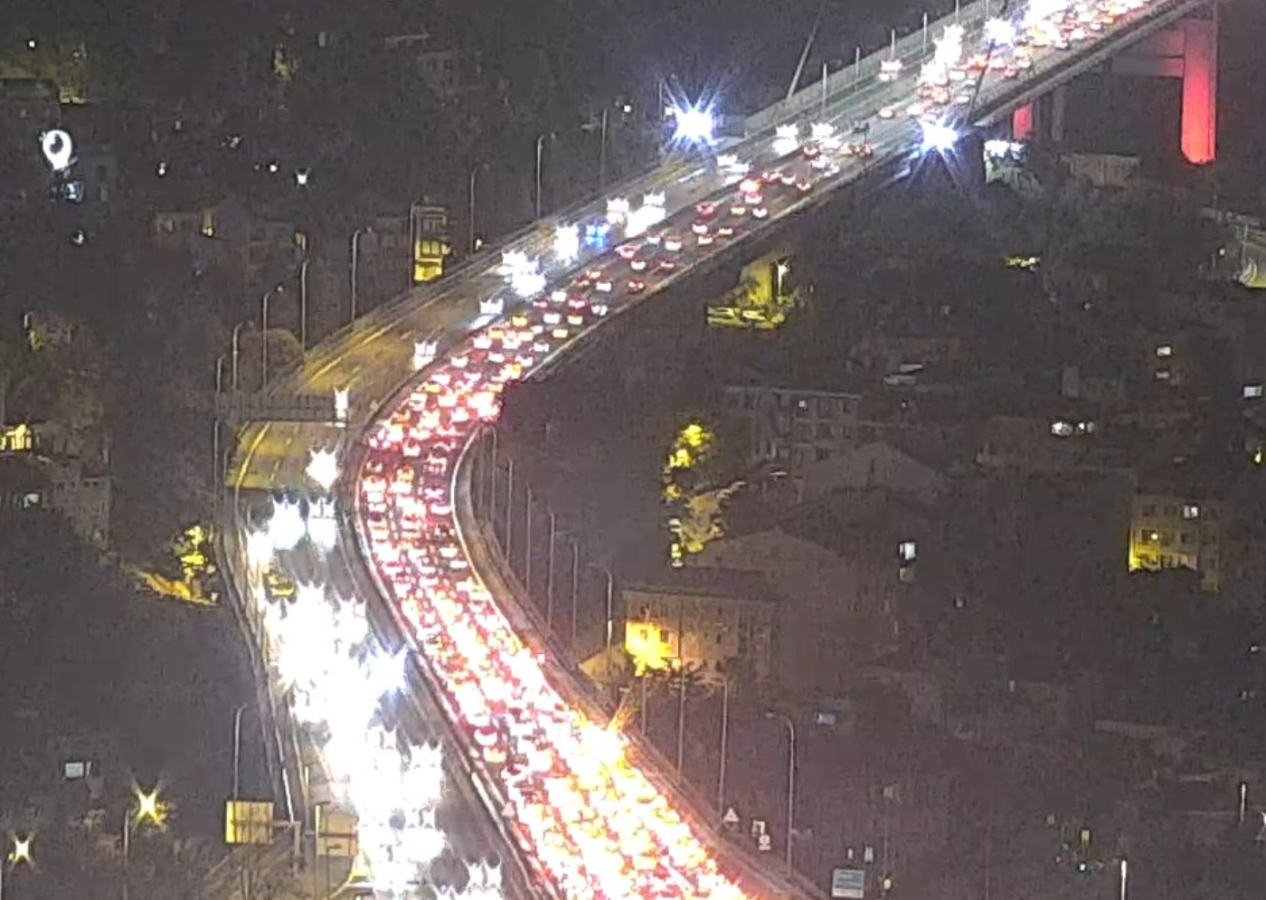 15 Temmuz Şehitler Köprüsü'nde trafik kazası!