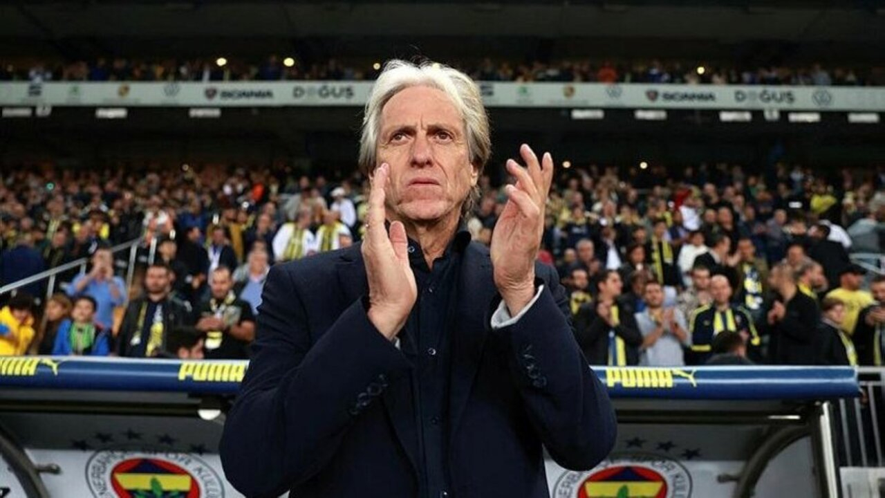 Fenerbahçe - Başakşehir sonrası Jorge Jesus galibiyetini değerlendirdi: Çok savaştık, çok iyi oynadık...