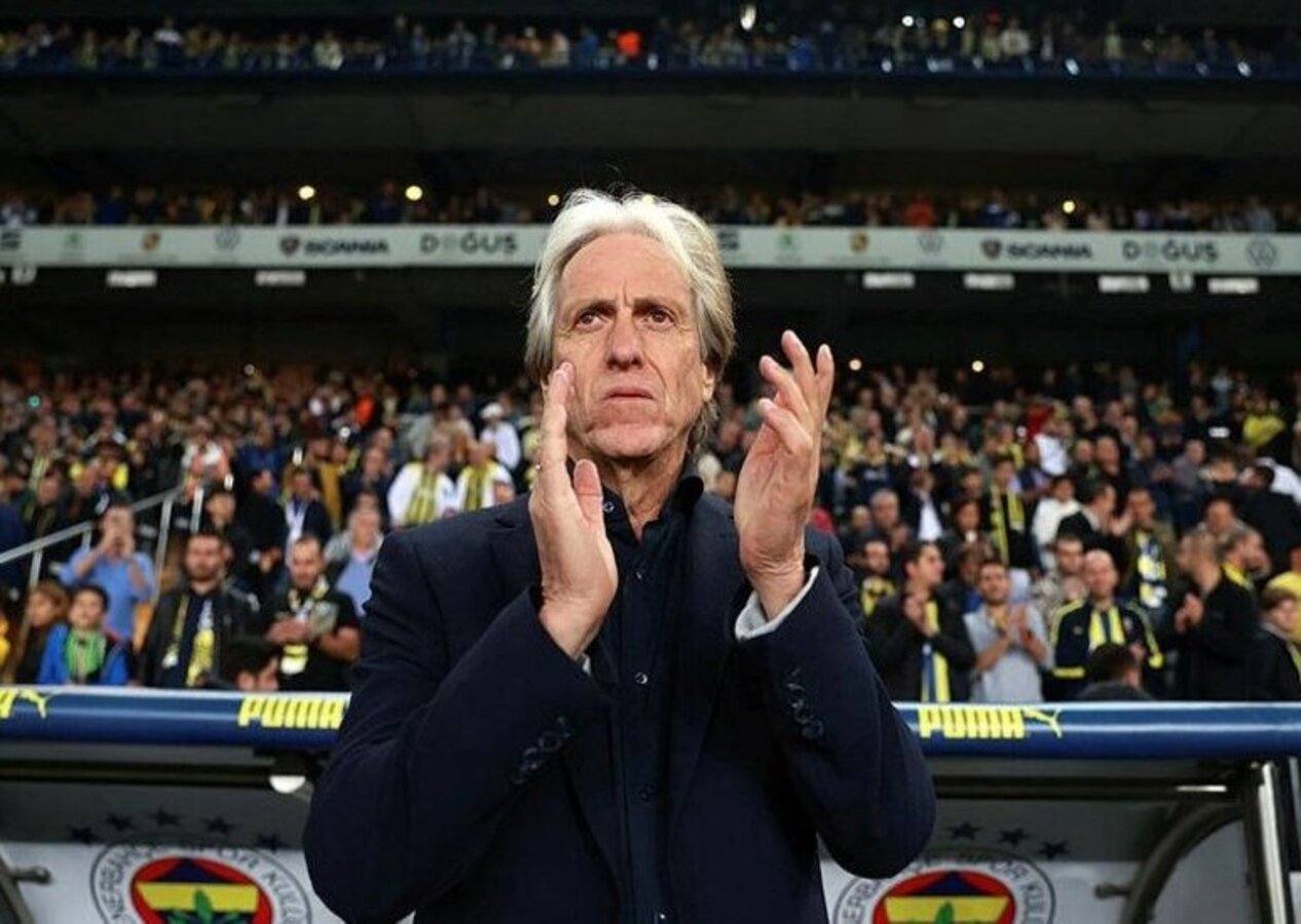 Fenerbahçe - Başakşehir sonrası Jorge Jesus galibiyetini değerlendirdi: Çok savaştık, çok iyi oynadık...