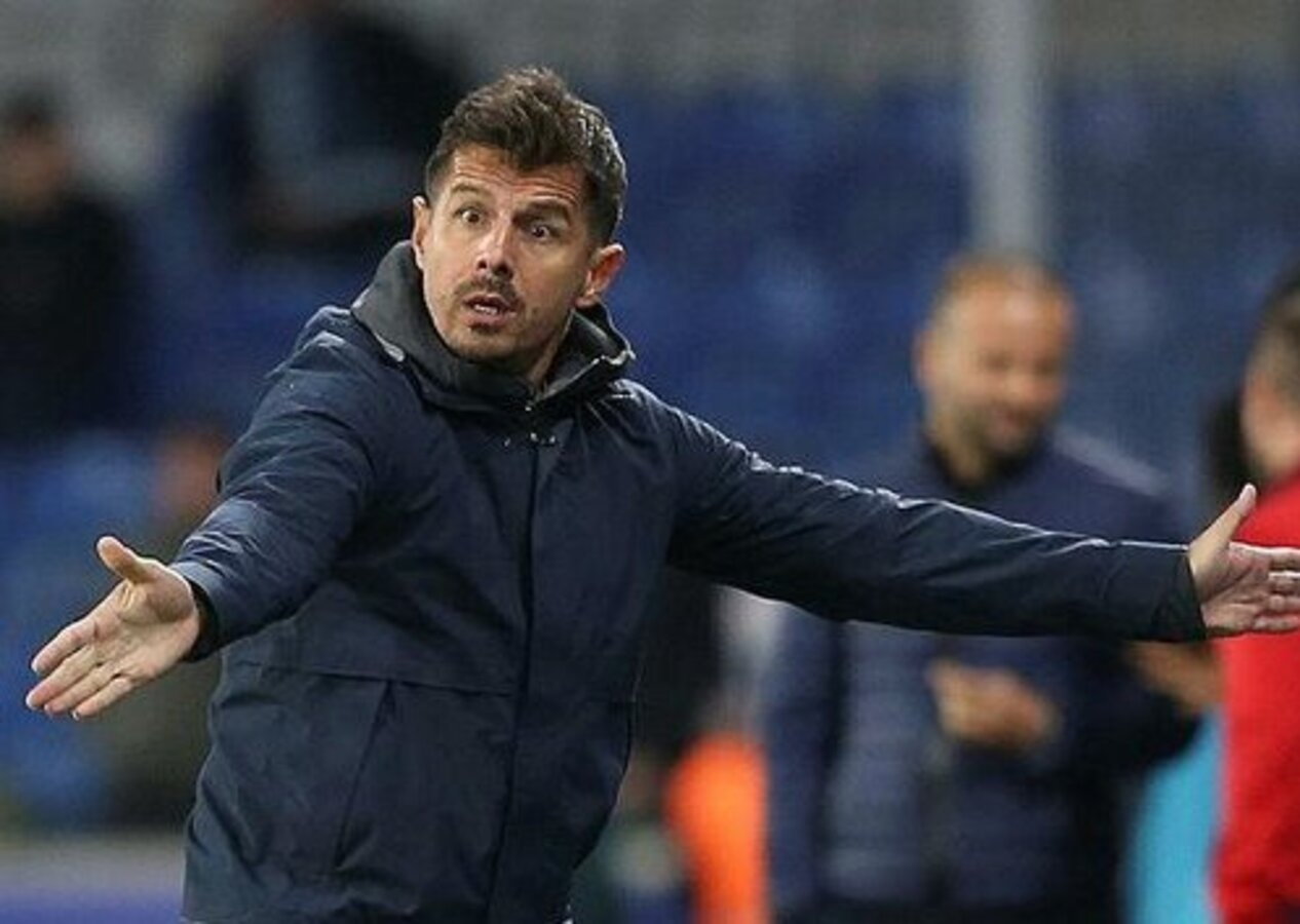 Fenerbahçe maçı öncesi Başakşehir Teknik Direktörü Emre Belözoğlu: Fenerbahçe'yi çok sevdik...