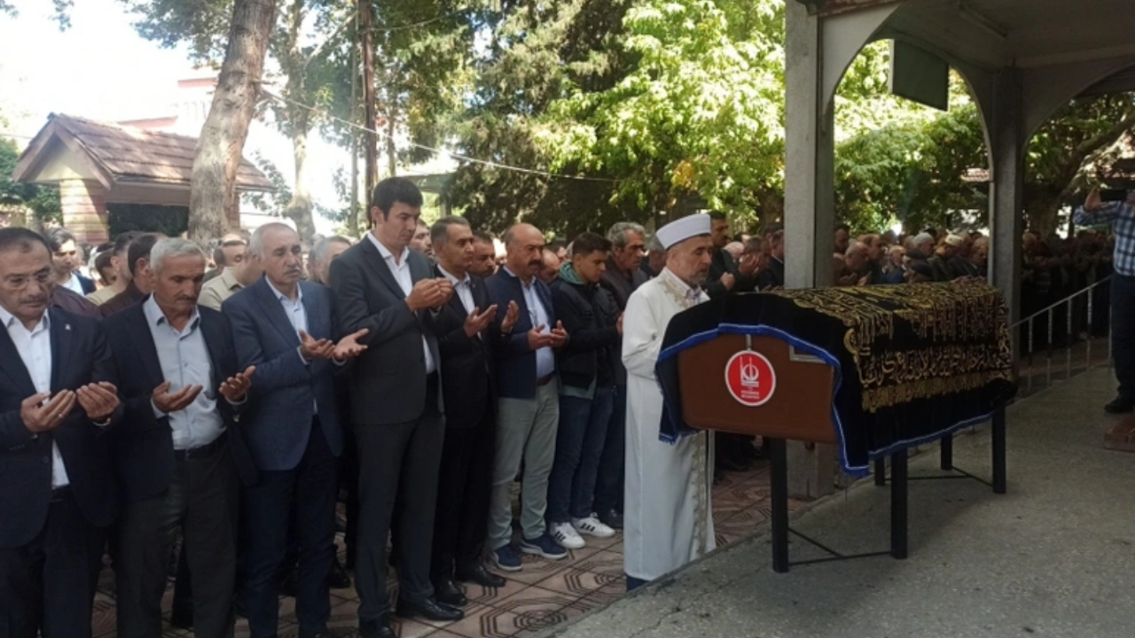 AK Parti'li İlçe Başkanı Toydaş'ın kardeşi vefat etti