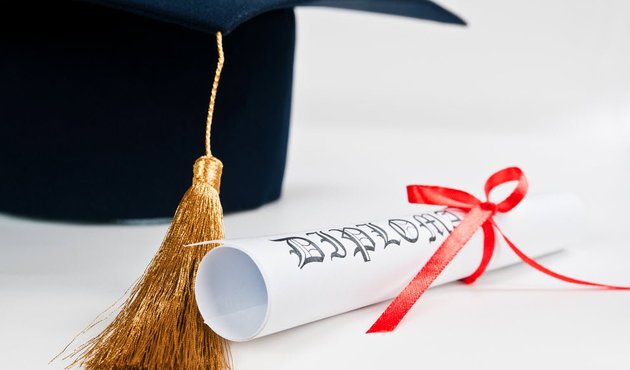 O üniversitelerin verdiği 12 bin diploma mercek altında! Tek tek inceleniyor...