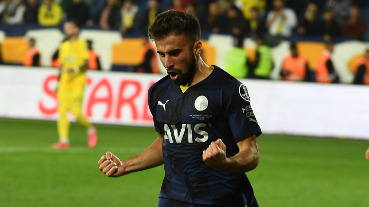 Diego Rossi fırtına gibi esiyor