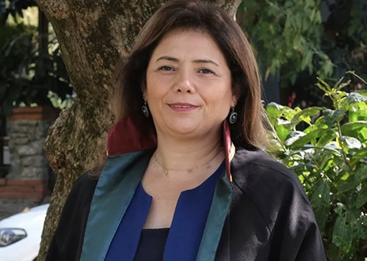 İstanbul Barosu'nun ilk kadın başkanı Filiz Saraç oldu