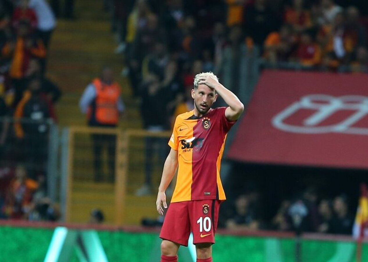 Galatasaray'ın golü ofsayta takıldı! Yan hakem tereddütsüz bayrağını kaldırdı...