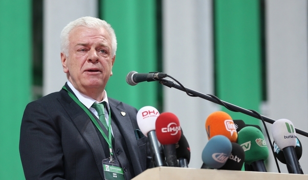 Bursaspor Başkanı gündeme ilişkin açıklamalarda bulundu...