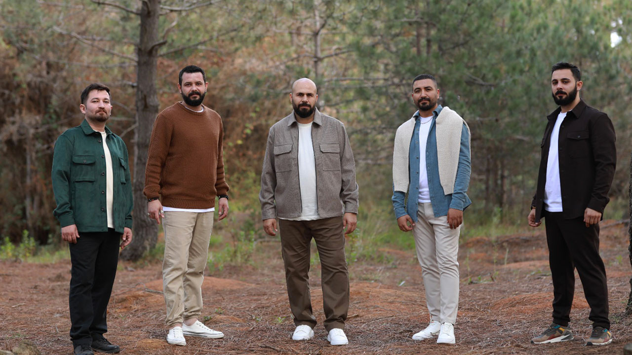 Mavi Akustik grubu “Küçük Dünyam (Kafidir)” adlı eserle Aşık Veysel'in anısını yaşatacak