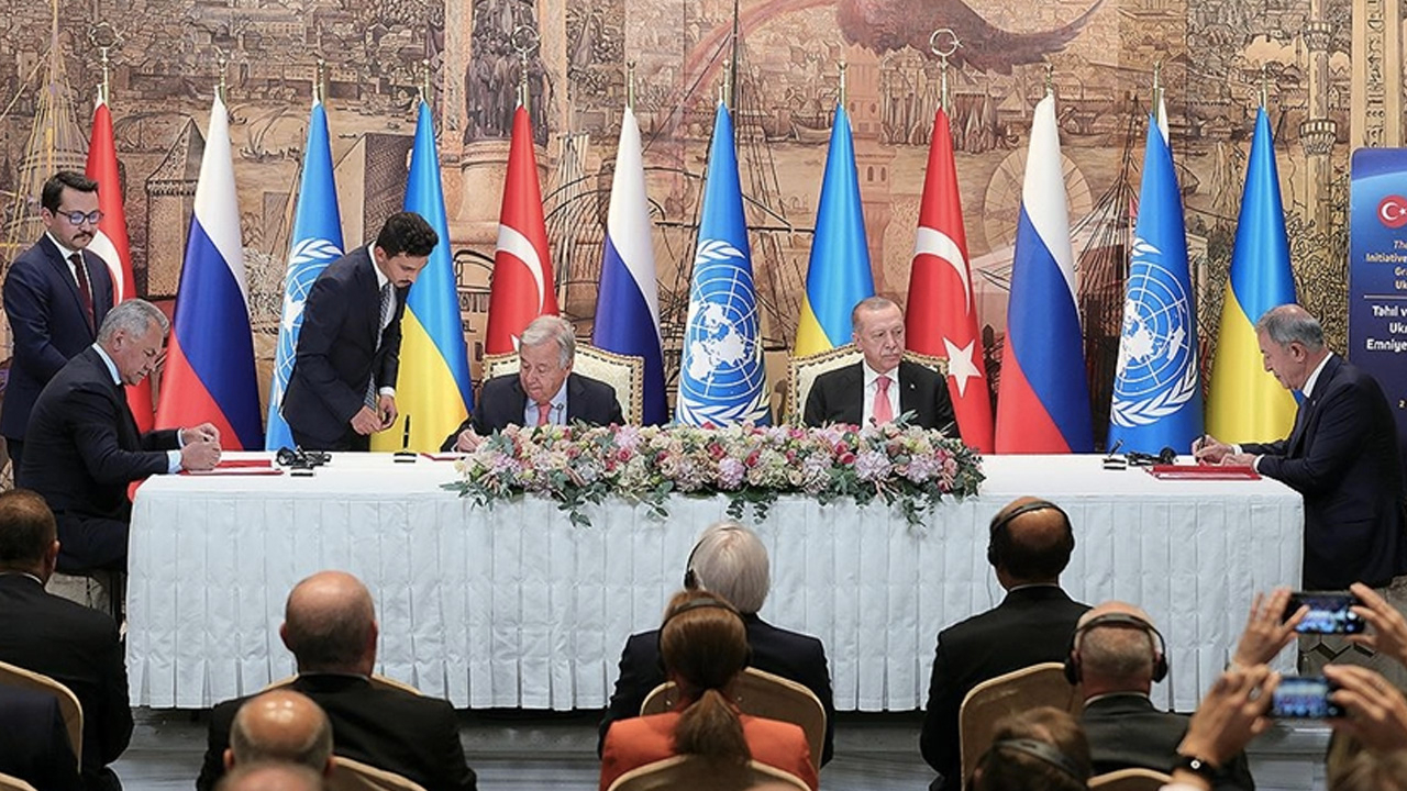 Türkiye'nin denge politikası dünya gündeminde: Rusya'ya yaptırım uygulaması isteniyor ama...