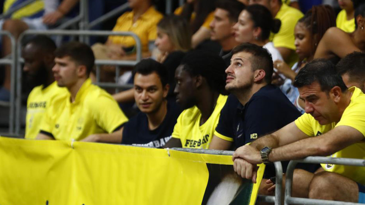 Bjelica'dan Fenerbahçe'ye kötü haber