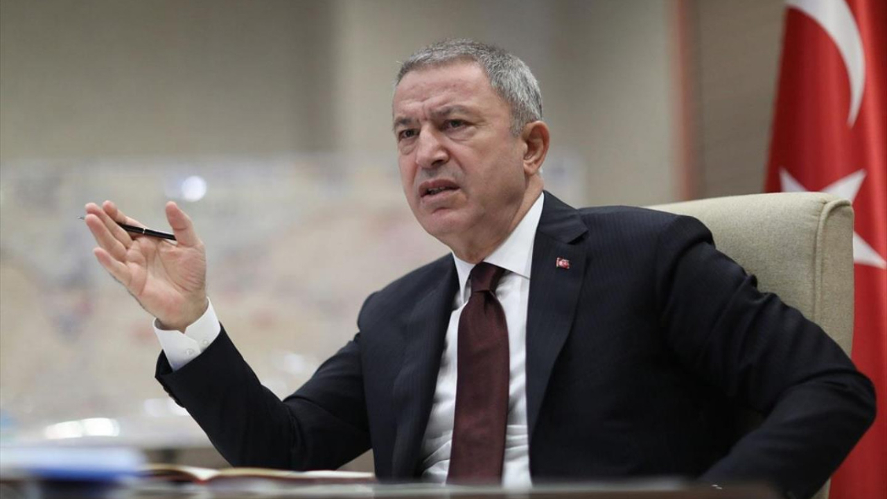 Bakan Akar'dan 'kimyasal silah' iftirasına sert tepki: Bu bir iddia değil alçaklıktır!