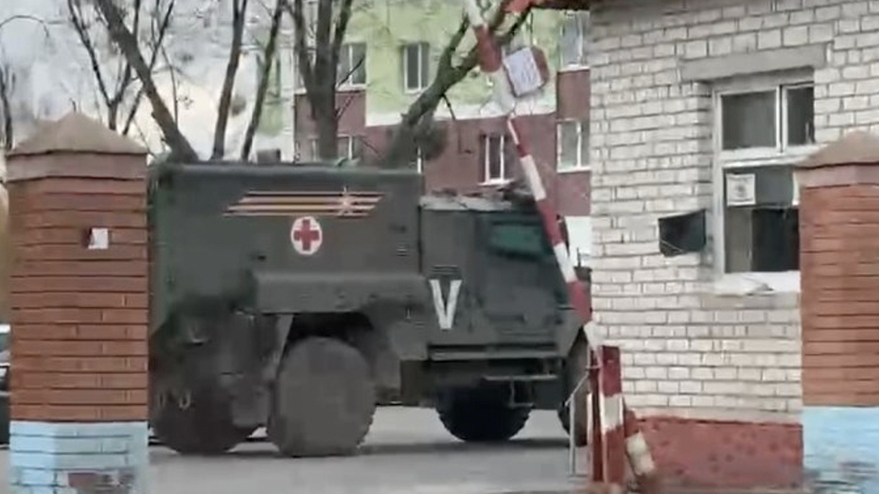 Belarus hastaneleri sivillere kapattı, Rus askerlere açtı
