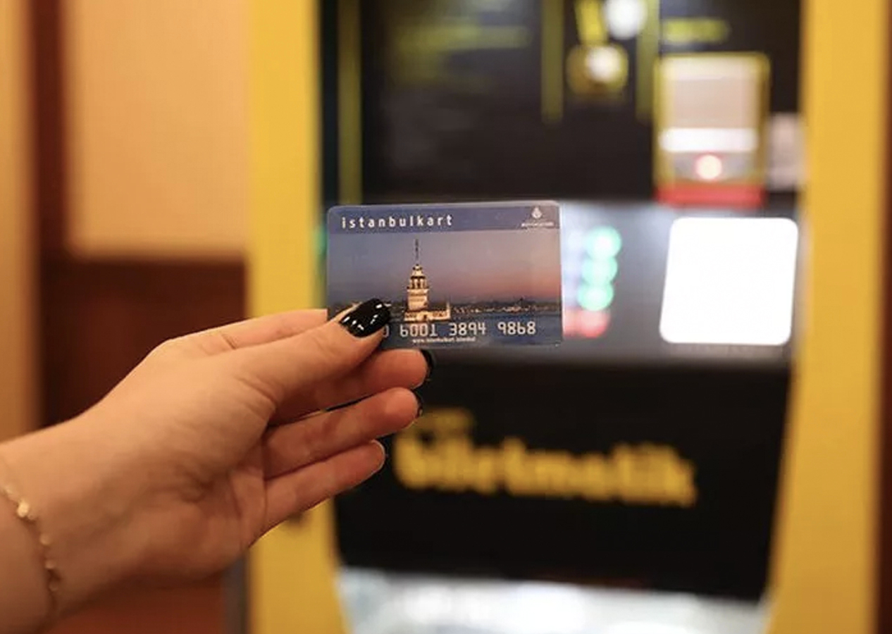 İstanbul'da toplu taşımada artık banka kartları kullanılabilecek!