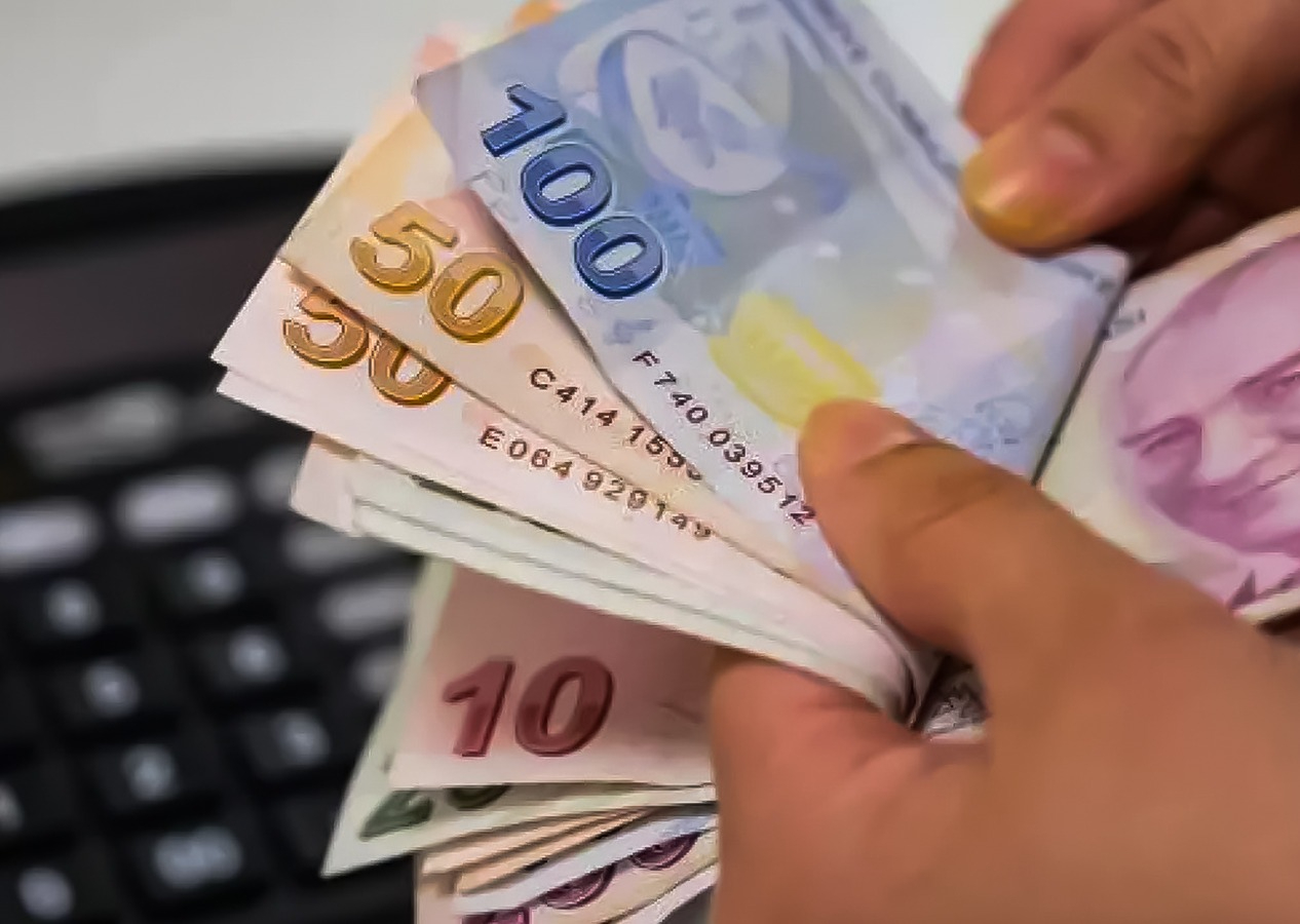 Resmi Gazete'de yayımlandı: Trafik cezaları, pasaport, ehliyet harçlarına yapılacak zam belli oldu!