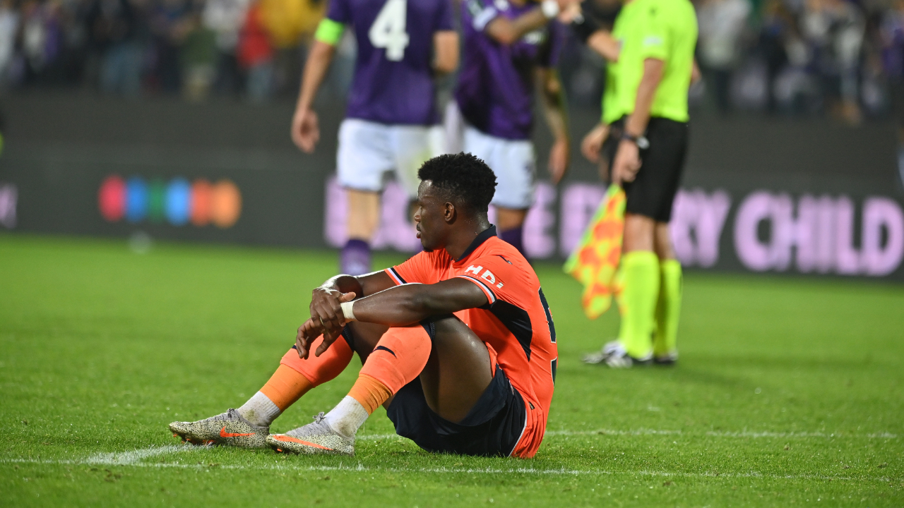 Fiorentina'ya yenilen Başakşehir, 'garanti'yi kaçırdı