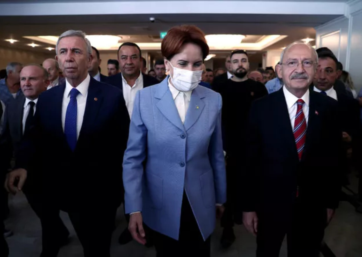 ‘CHP’de aktif görev alan bazı kişiler İYİ Parti’ye katılabilir’