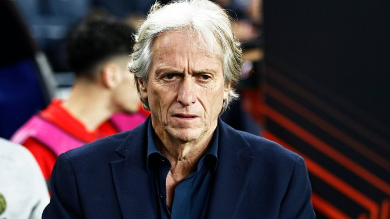 Jorge Jesus'tan tarihi başarı! Arthur Zico'dan sonra aynı seri tekrar edildi...