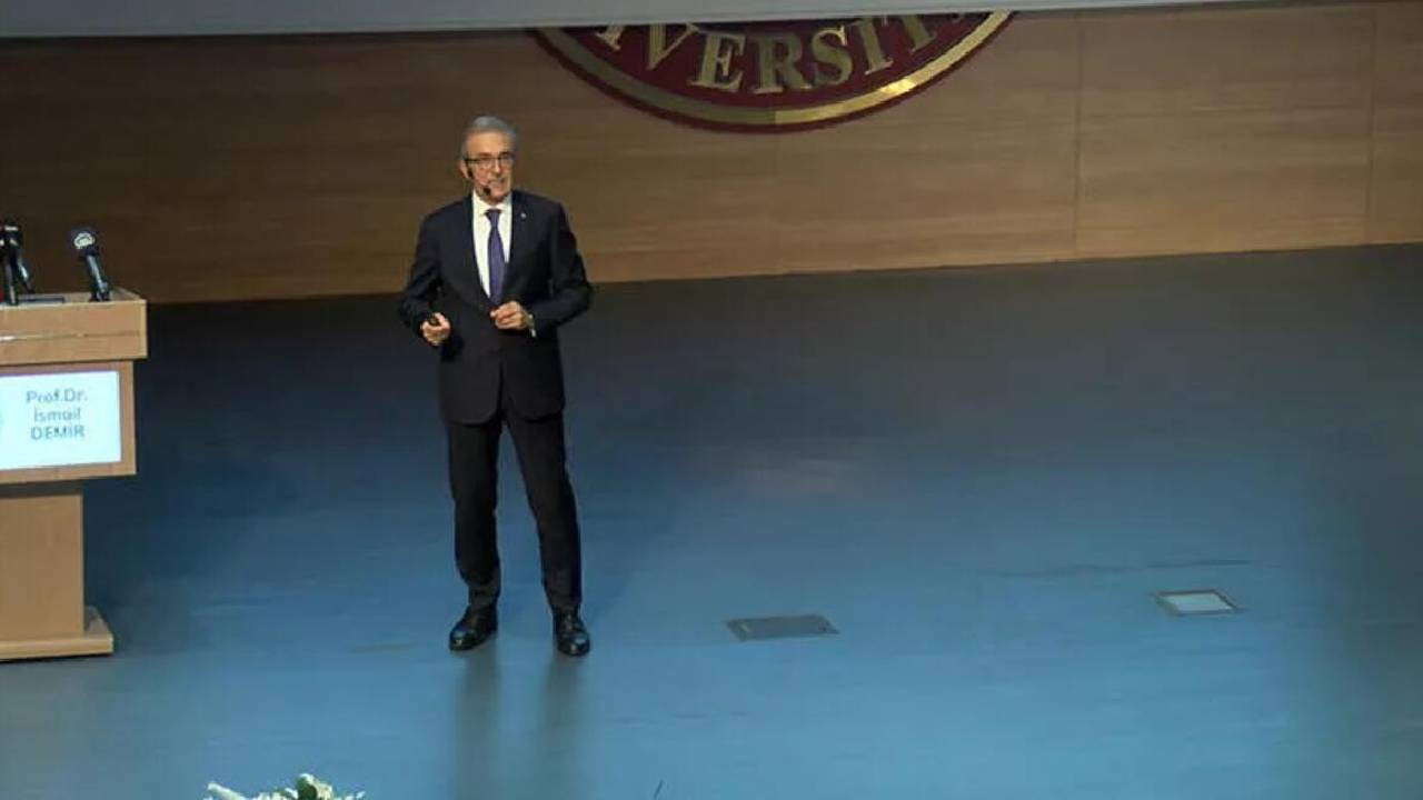 Savunma Sanayi Başkanı Demir: Bizi izlemeye devam edin