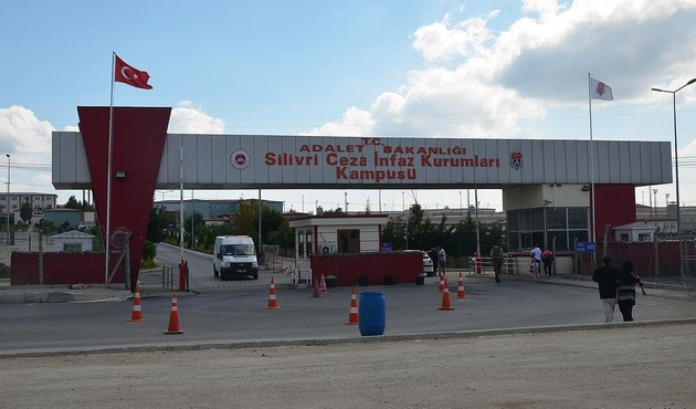 FETÖ, yalanlarla kuyruğu dik tutmaya çalışıyor...