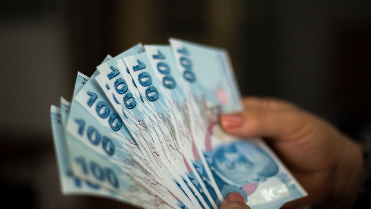 Bakan Özer talimat verdi! MEB personelinin maaş promosyonunda sürpriz artış oldu