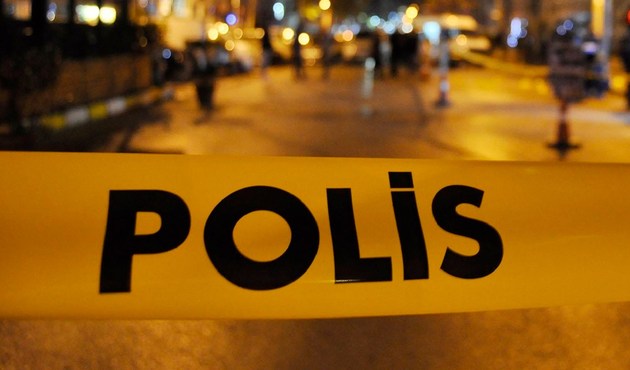 Caniler Suriyeli hamile kadına tecavüz edip 10 aylık oğluyla öldürdüler...