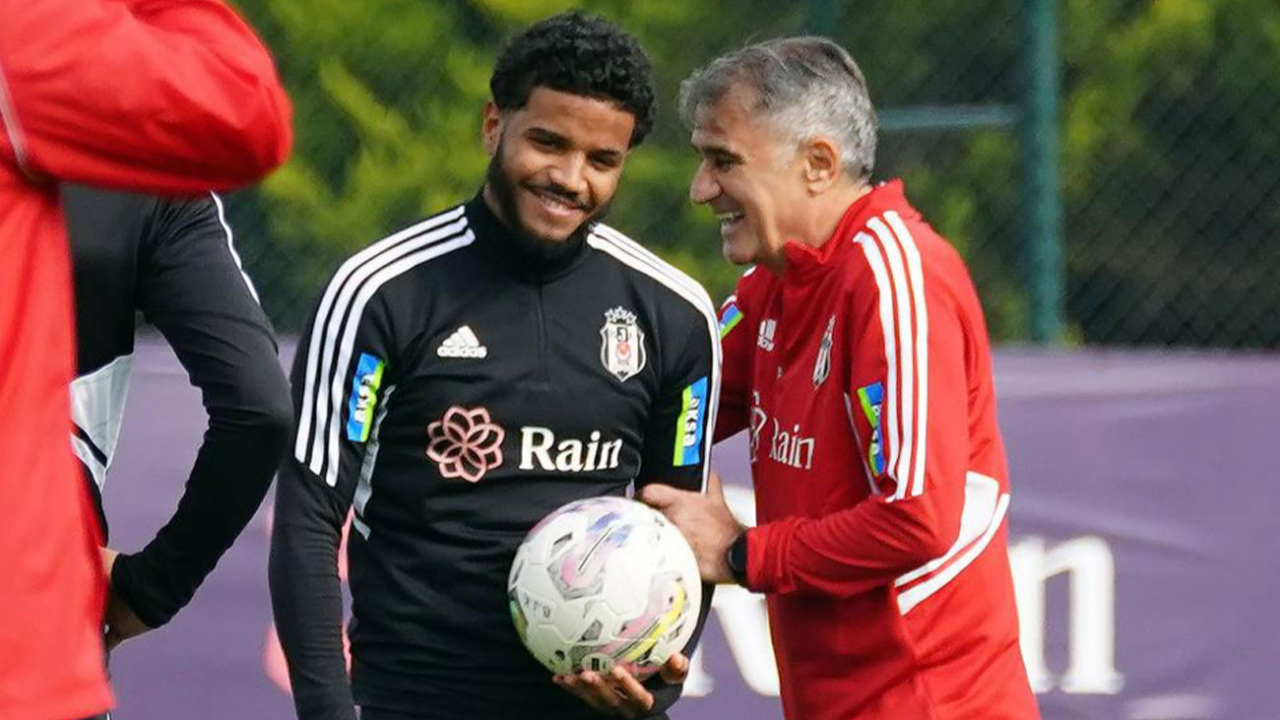 Beşiktaş'ta neşeli antrenman