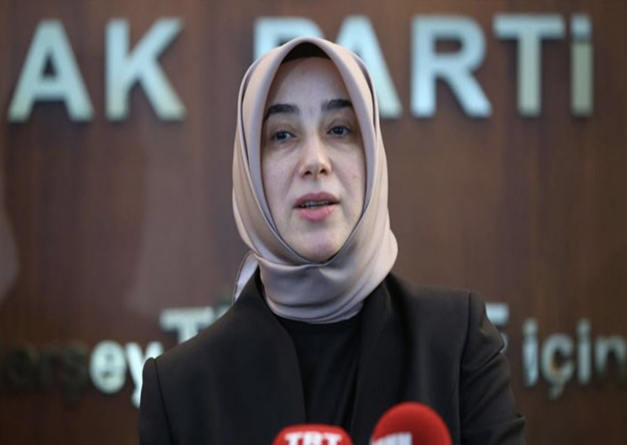 Mahir Ünal'ın yerine atanan Özlem Zengin'den ilk açıklama