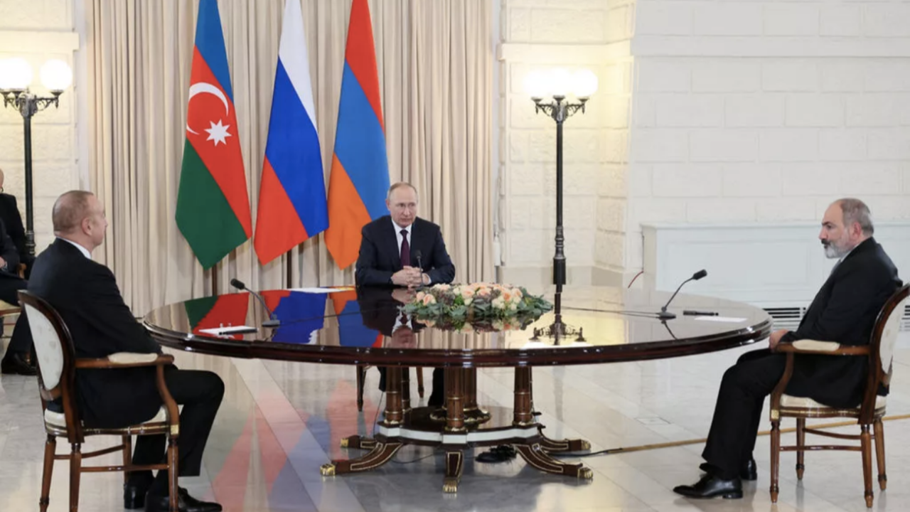 Soçi'de kritik zirve: Ortak bildiri kabul edildi