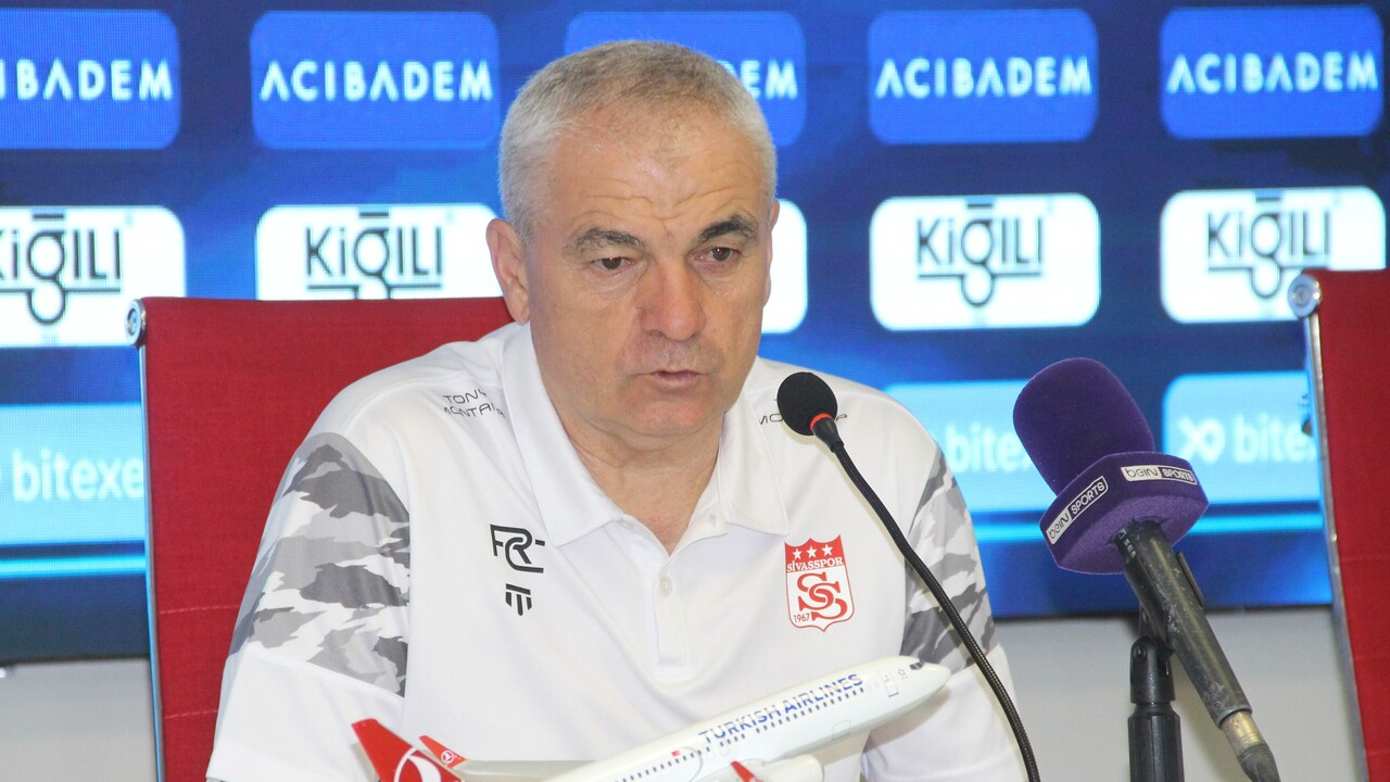 Sivasspor Teknik Direktörü Rıza Çalımbay Antalyaspor mağlubiyeti sonrası konuştu: Şok edici bir şey oldu...