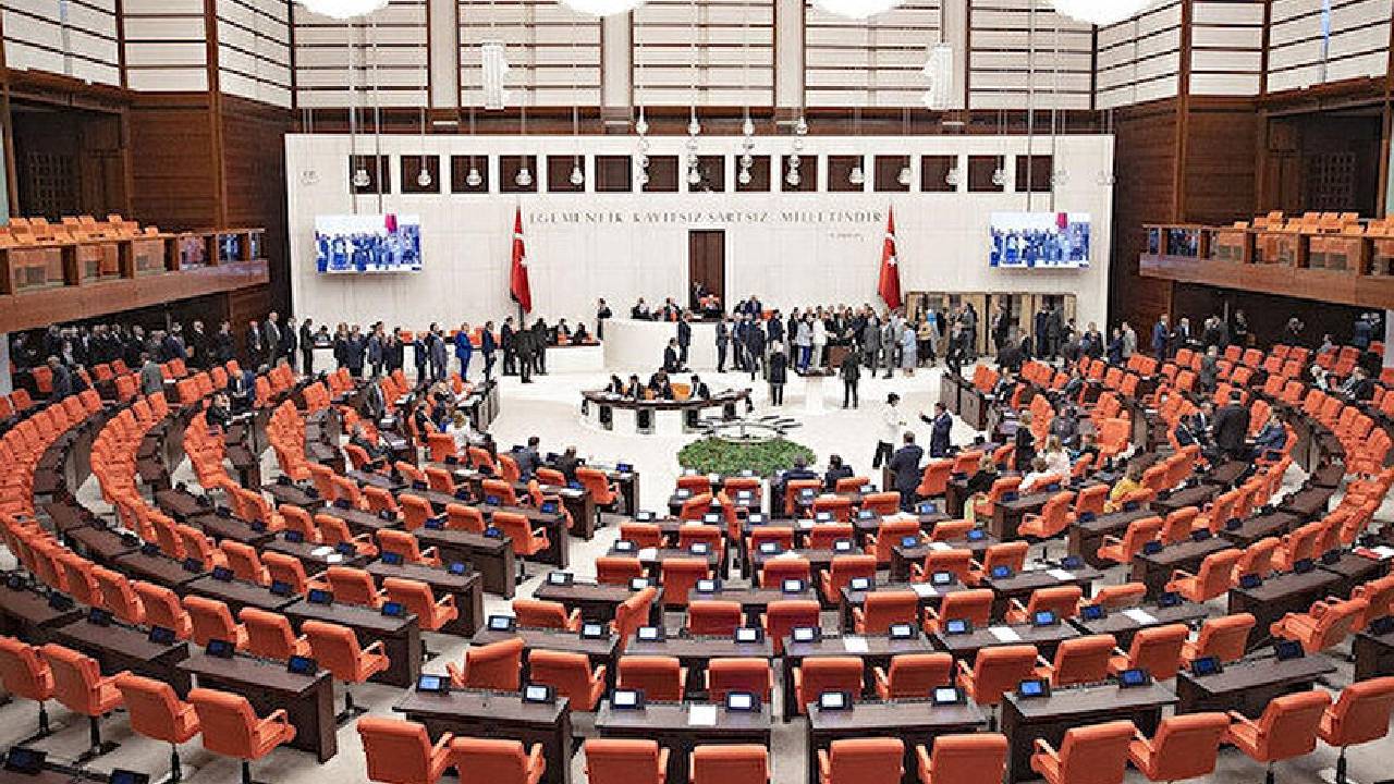 Başörtüsü için Anayasa teklifi bugün Meclis'e gelecek: Detayları Cumhurbaşkanı Erdoğan açıklayacak