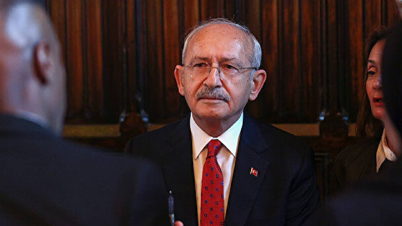 'Tefeci' demişti! Ayaklarına gitti