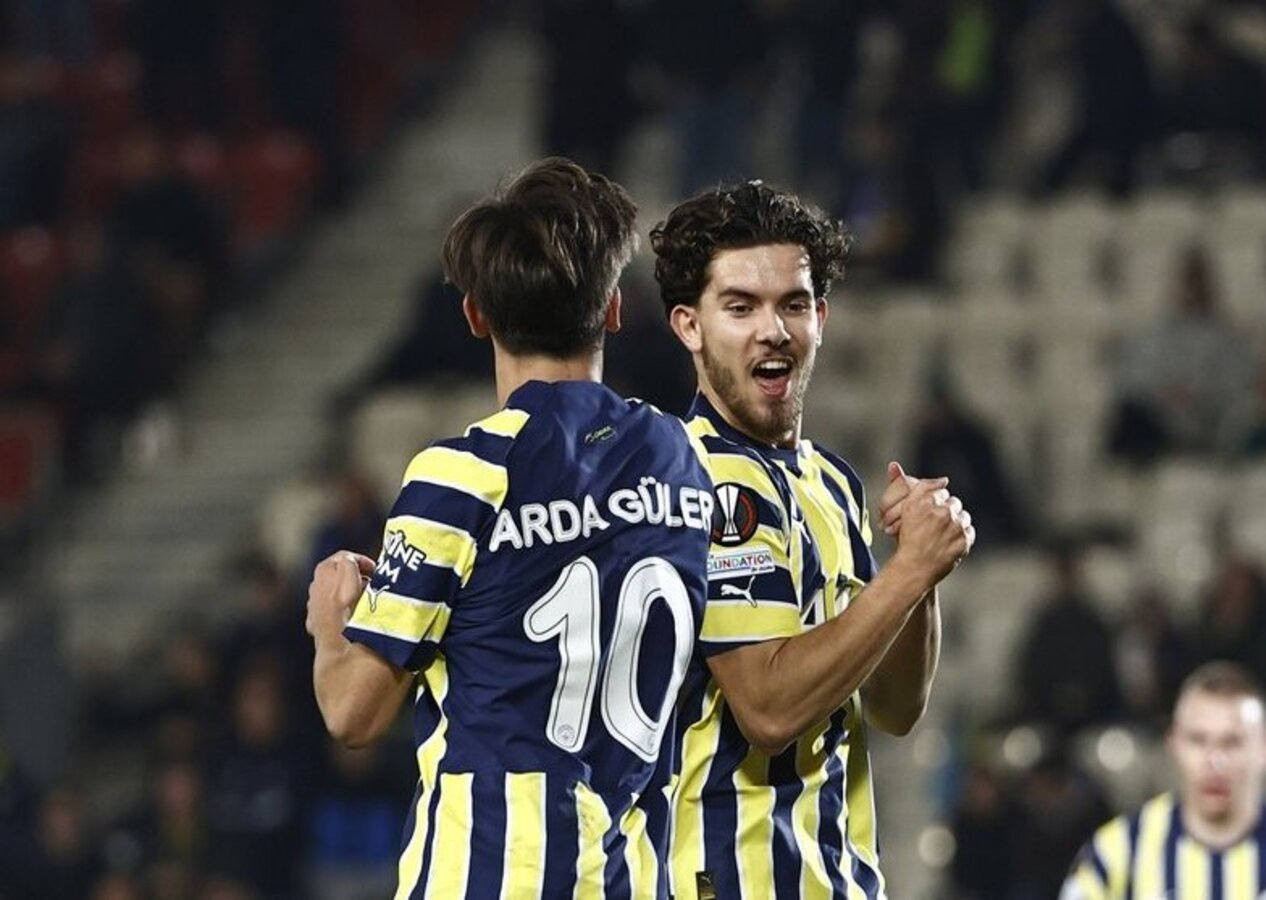 Dinamo Kiev 0 - 2 Fenerbahçe | Geniş özet izle...