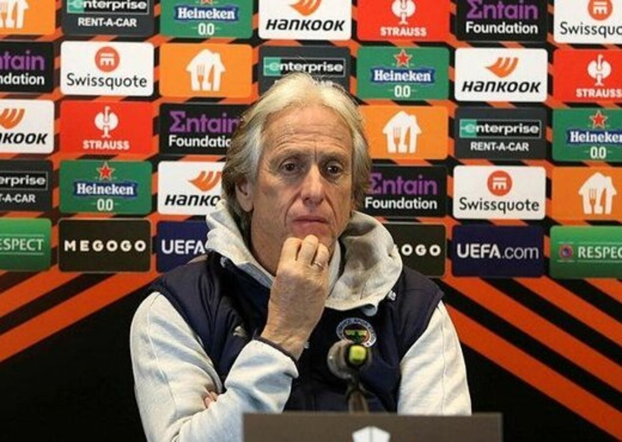 Fenerbahçe'de Jorge Jesus Dinamo Kiev maçı sonrası konuştu: Kimliğimizi Avrupa'da duyurmak adına iyi bir başardık...