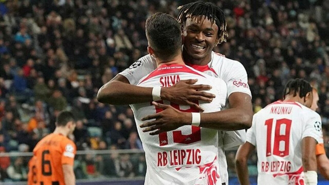 Shakhtar Donetsk 0 - 4 RB Leipzig | Geniş özet izle...