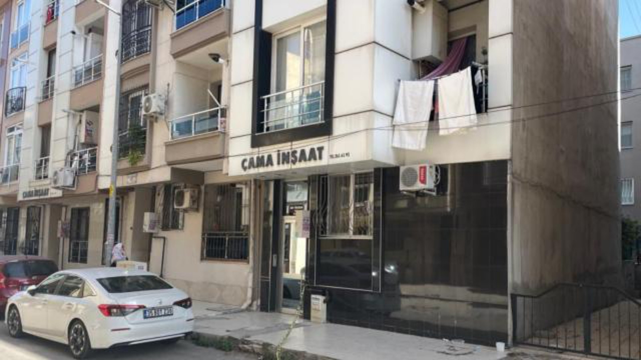 İzmir depreminde balkondan atlayan genç hayatını kaybetti!