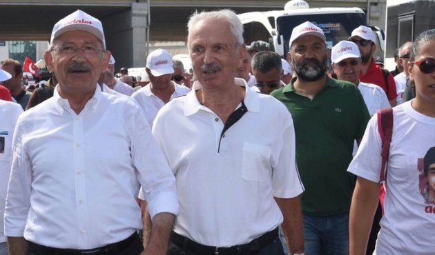 Mide kaldırmıyor: Merve Kavakçı'nın eski eşi, "başörtüsü avcısı" Alemdaroğlu ile omuz omuza