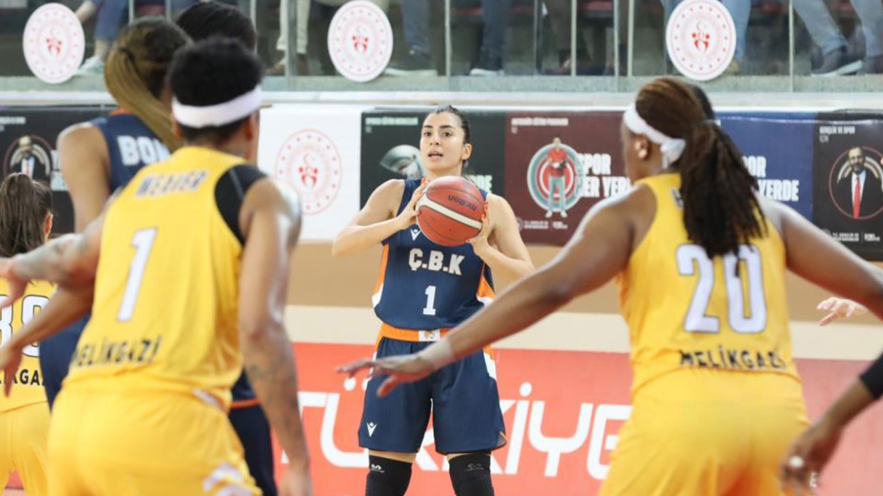 Bellona Kayseri üçüncü kez yenildi