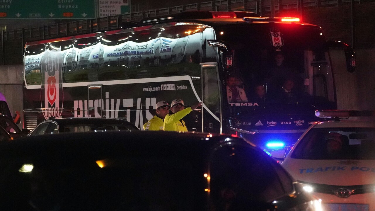 Kartal dev derbi öncesi Seyrantepe'ye ulaştı...