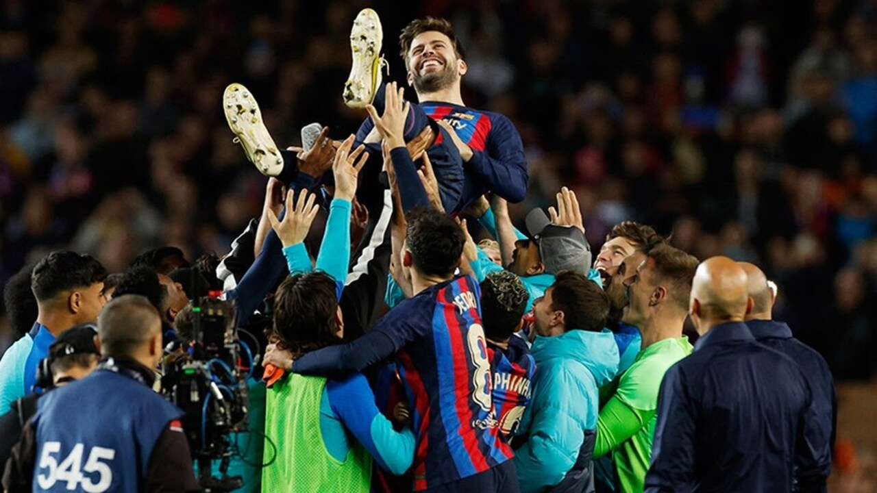Barcelona kazandı Pique veda etti!