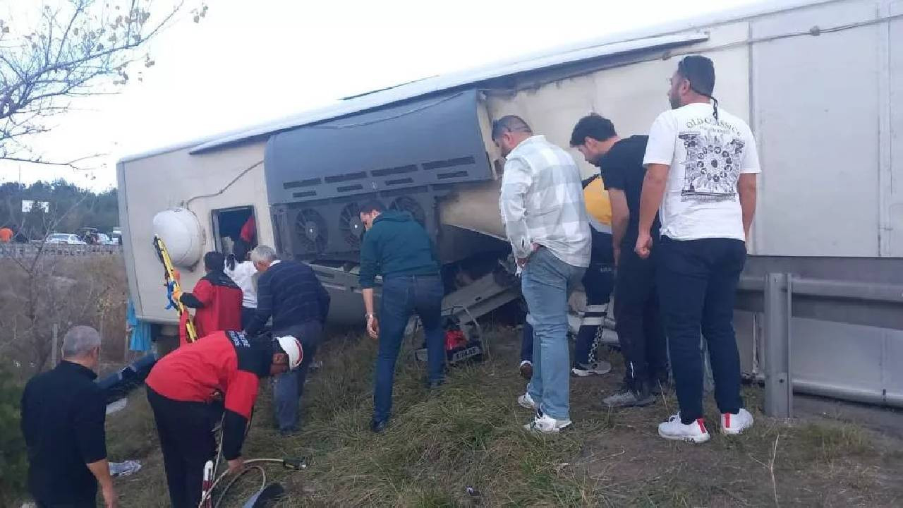 Bolu TEM'de feci kaza! Ölü ve yaralılar var