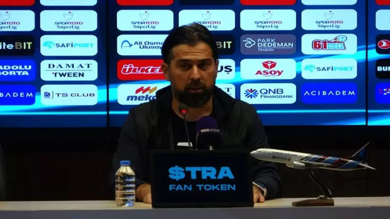Konyaspor Teknik Direktörü İlhan Palut Trabzonspor maçı sonrası konuştu: Değerli bir puan aldık ama...