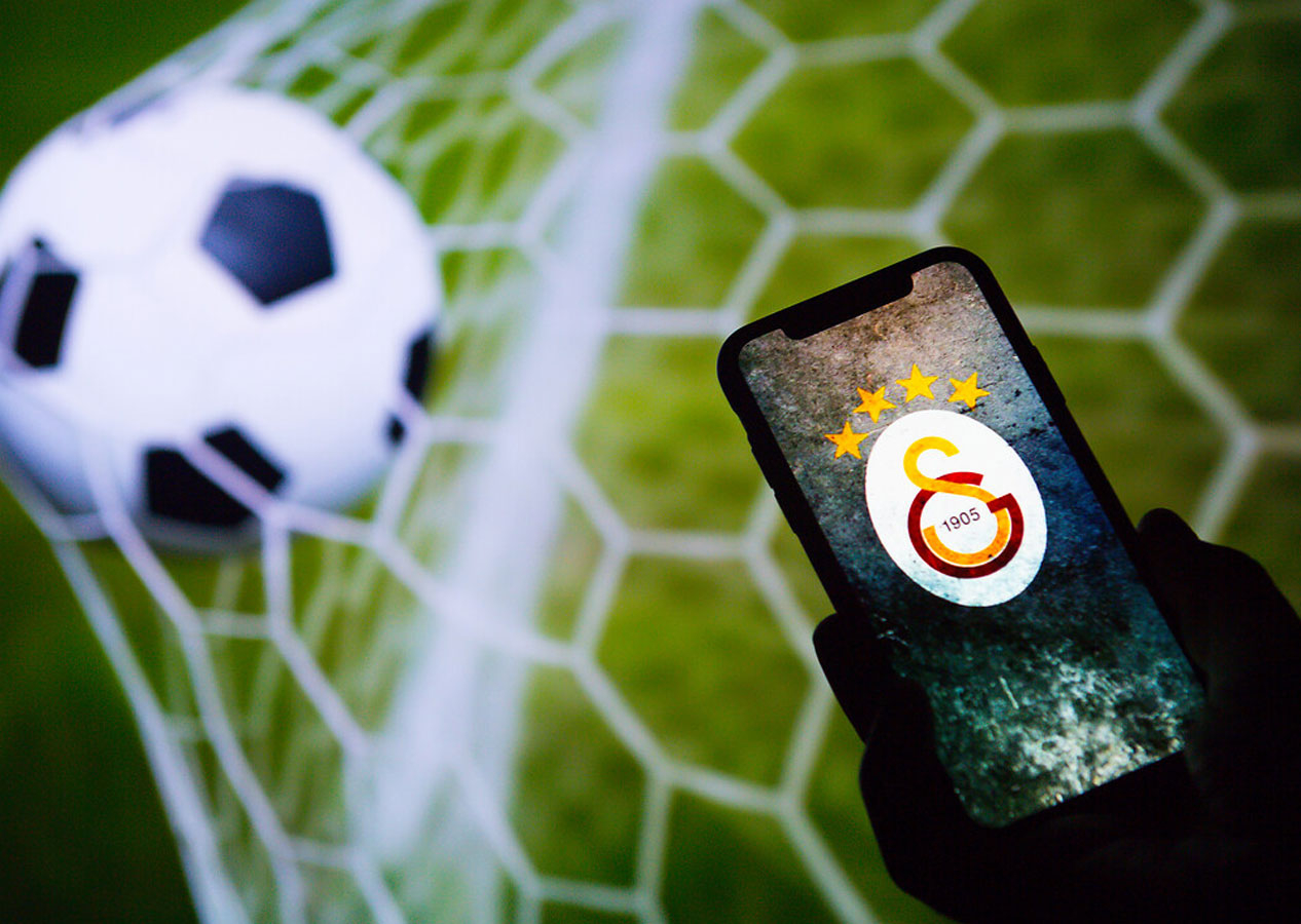 Galatasaray'a bir dünya yıldızı daha